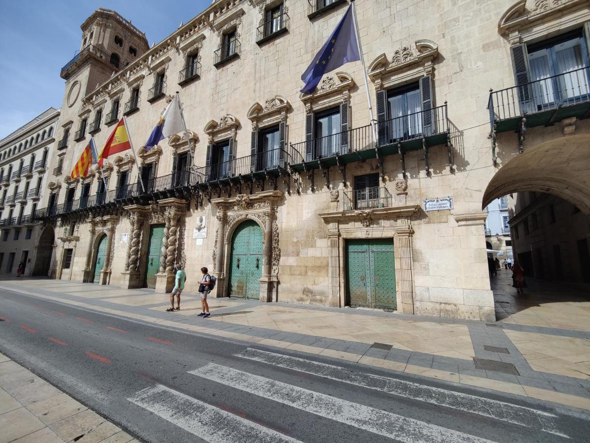 Carmen Old Town Apartments Alicante Luaran gambar
